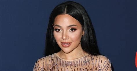 gabi demartino nudes|YouTube star Gabi DeMartino apologizes for a second time